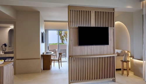 Deluxe Family Suite Sea View