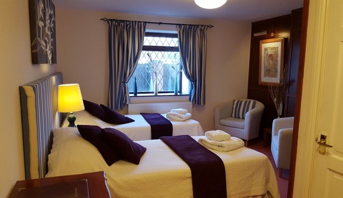 Comfort Twin Room
