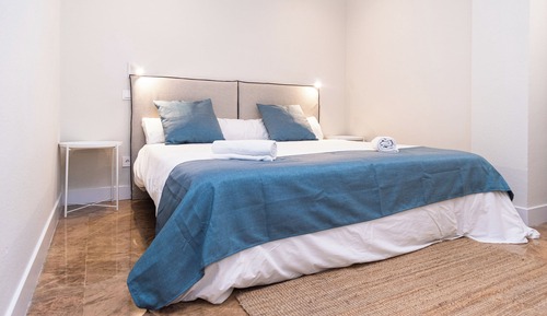 Habitación básica, 1 cama de matrimonio