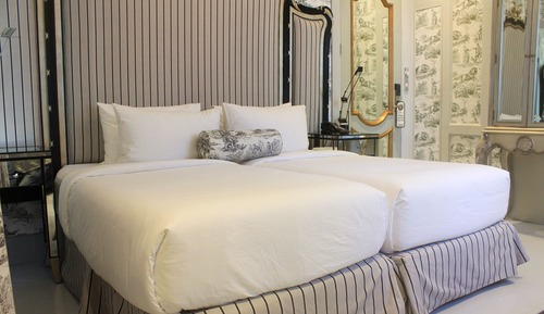 Suite (Petra)
