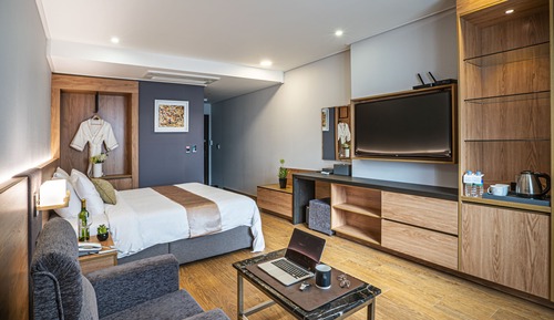 Deluxe Premium Room