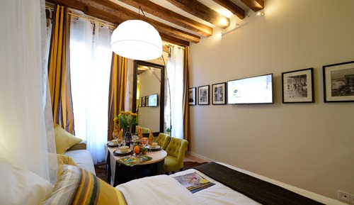 Suite estudio (Livingstone)