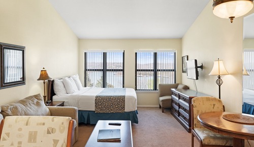 3 -BD Lakeview Suite Unit 164