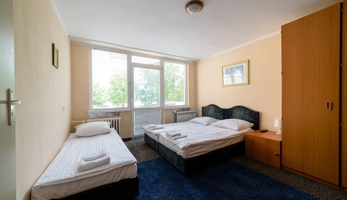 Habitación triple clásica