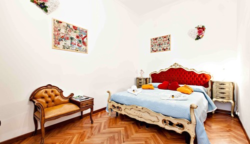 Habitación doble romántica con baño privado externo
