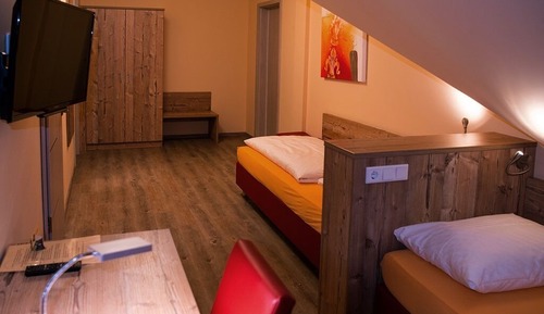 Habitación estándar con 2 camas individuales, baño privado
