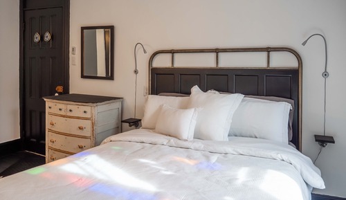 Bushkill Room, 2nd Floor, 1 Queen Bed, Non Smoking, Private Bathroom across hall