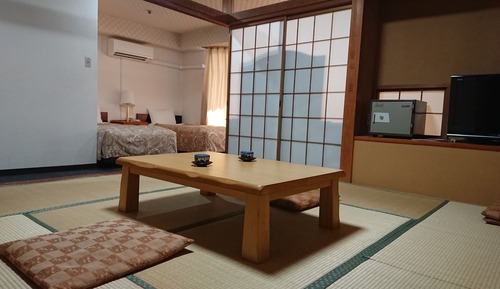Habitación (Japanese Western Style)