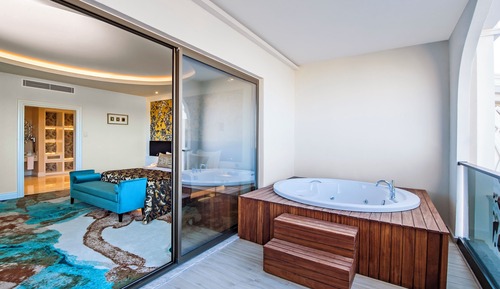 King Suite