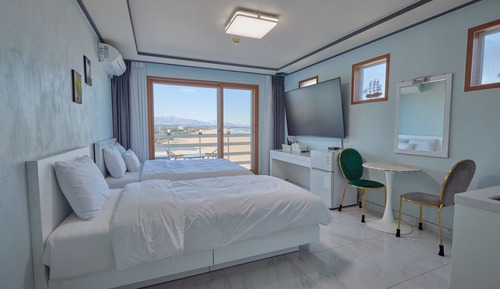 Habitación (Elmar Twin, Queen+Single, Ocean View)