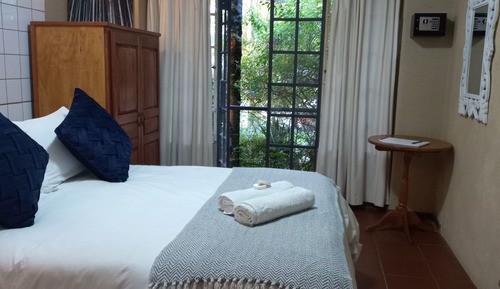 Habitación estándar, baño privado, vistas al jardín