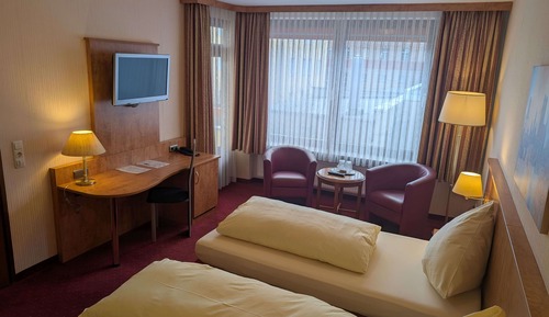 Habitación Confort doble, balcón (Plus)