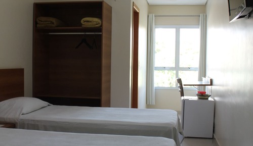 Habitación con 2 camas individuales