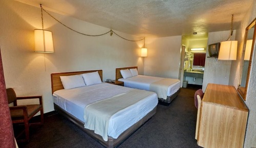 Habitación estándar, 2 camas de matrimonio, fumadores