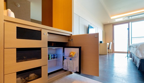 [Early Summer PKG] Hotel Superior(Clean, Standard, FamilyTwin) - Ocean Play & Americano for 2people