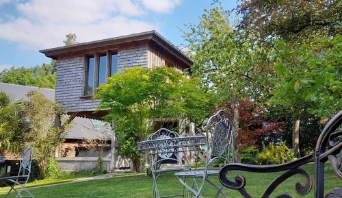 Casa en un árbol (La Grande Ourse)