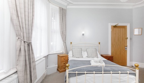 Habitación doble (Room2)
