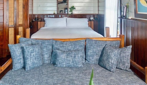 Habitación Deluxe, 1 cama de matrimonio grande, cocina básica, vistas al mar