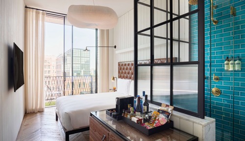 Habitación, 1 cama de matrimonio, balcón, vistas a la ciudad