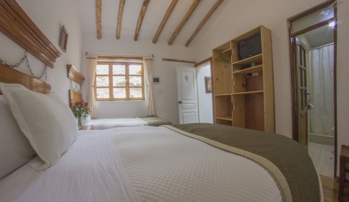 Habitación doble, 2 camas individuales, baño privado
