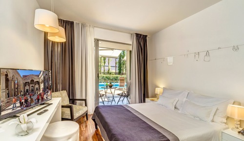 Habitación Confort doble, 1 cama de matrimonio, accesible para personas con discapacidad