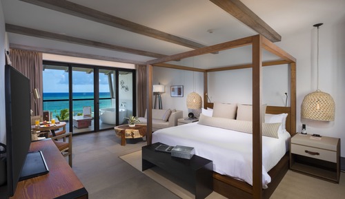 Estancia Suite - One Bedroom Ocean View