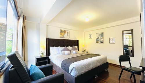Apartamento superior, 2 habitaciones, cocina básica