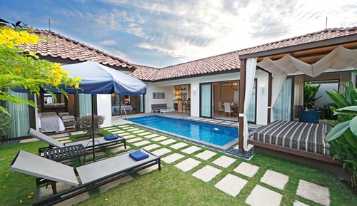 Villa, 2 habitaciones, piscina privada, en la zona del jardín