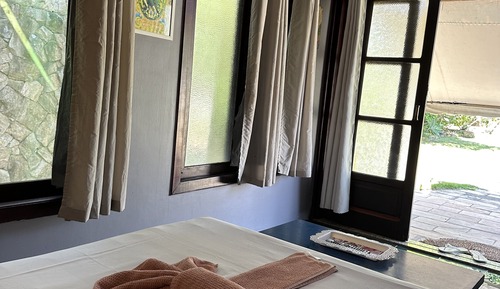 Suite clásica, 1 cama doble, vistas a la piscina