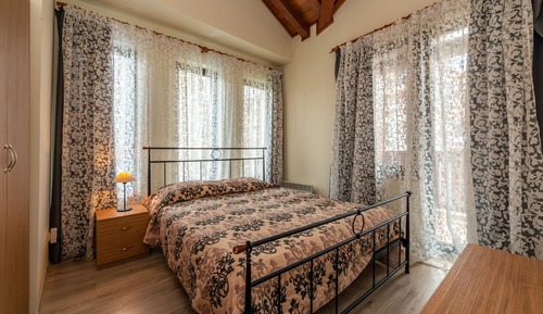 Villa Lake, 3 Bedrooms
