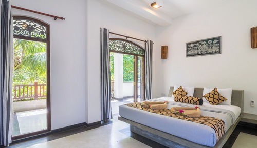 Habitación Deluxe doble, 1 cama de matrimonio grande, balcón, vistas al jardín
