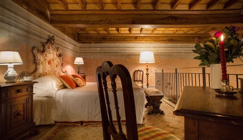 Suite exclusiva (Naldini)