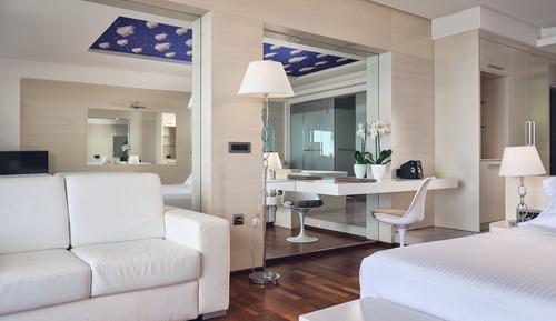 Suite de luna de miel, piscina privada, vistas al mar