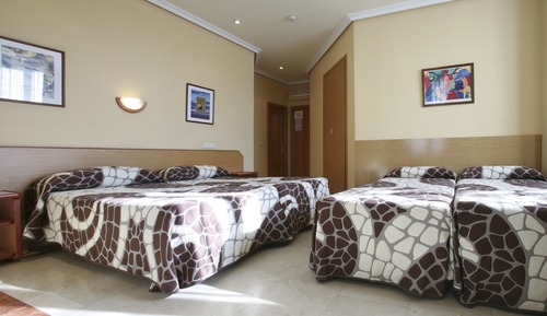 Habitación cuádruple estándar