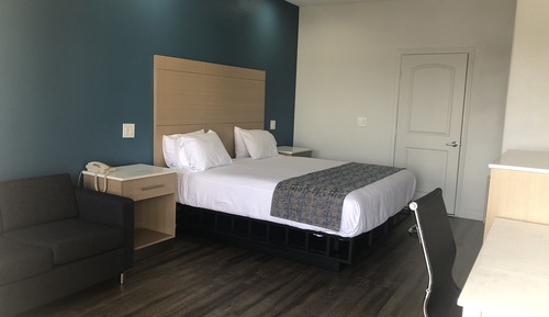 Habitación Deluxe, 1 cama de matrimonio grande (Second Floor Only)