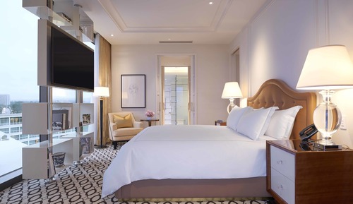 Suite junior, 1 cama de matrimonio grande, en esquina (Deluxe, High Floor)