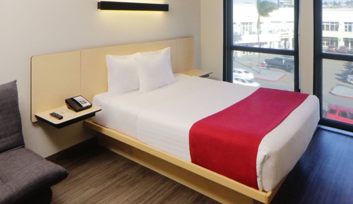 Habitación superior, 1 cama de matrimonio con sofá cama