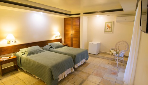 Habitación estándar con 1 cama doble o 2 individuales