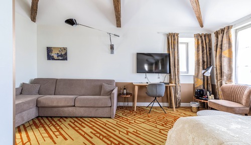 Suite familiar