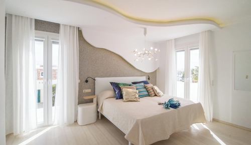 Habitación doble superior, vistas a la piscina