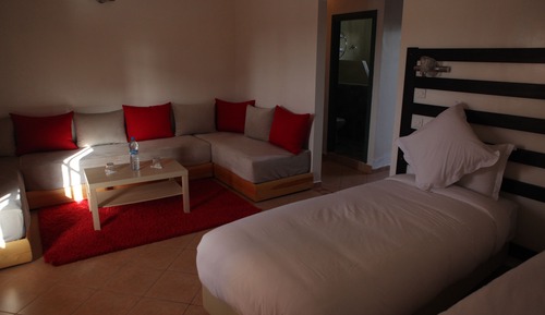 Habitación Confort con 1 cama doble o 2 individuales, 1 cama de matrimonio grande