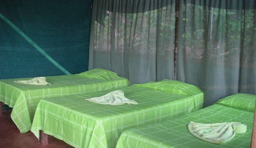 Cabaña superior, 1 habitación, vistas al río, junto a la montaña