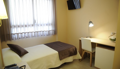 Basic Single Room, Accessible, City View