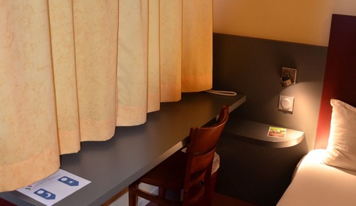 Habitación estándar doble, 1 cama de matrimonio, no fumadores, vistas al jardín