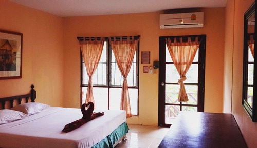Habitación económica con 1 cama doble o 2 individuales