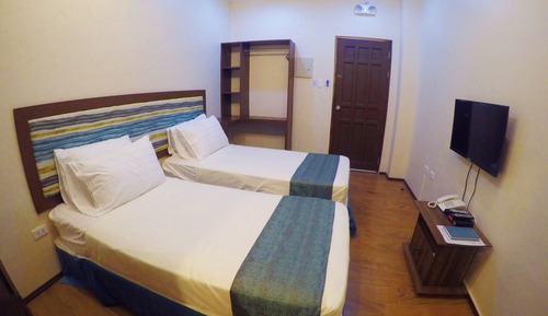 Habitación con 2 camas individuales