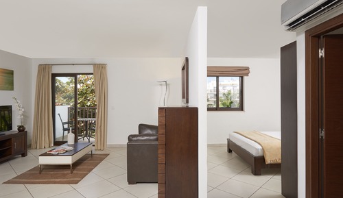 Habitación familiar (2 Adults + 2 Children)