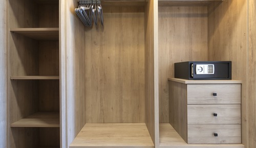 Twin or double STANDARD room with Mountain view