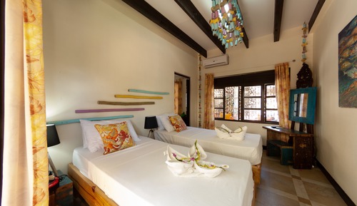 Habitación estándar, 2 camas individuales, vistas a la piscina