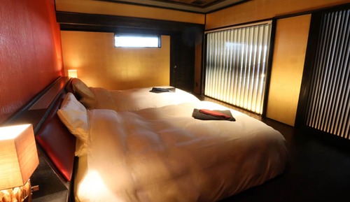 Casa (Izayoi, 1 Japanese futon available)